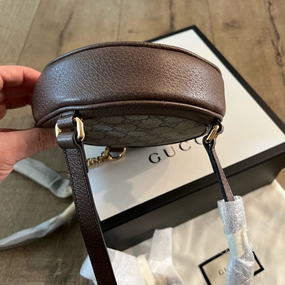 GUCCI
Brand New GG Supreme Monogram Web Mini Ophidia Round Backpack Brown - Picture 4 of 12